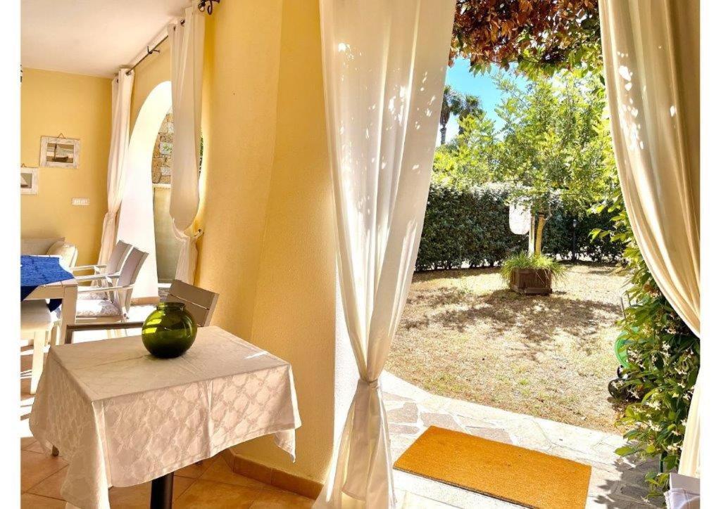Le Residenze Sul Mare B6 Apartment Порто Отиолу Екстериор снимка